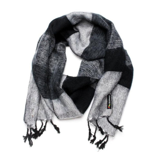 Lobuche Yak Scarf | Full Moon