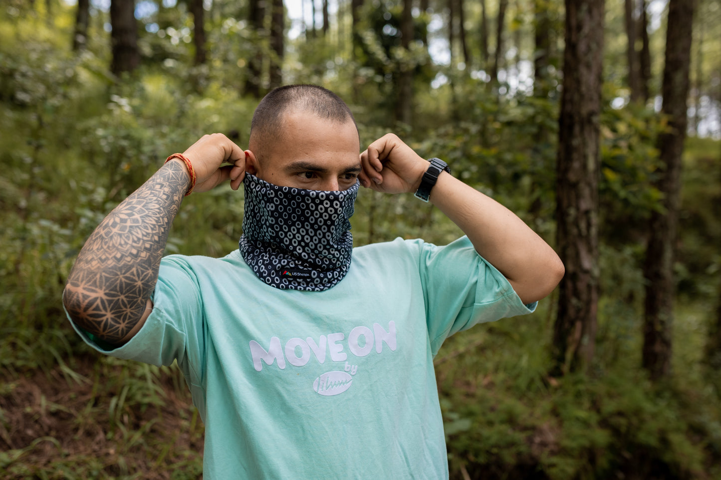 Mera Peak Neckwarmer - 115 Black Ice