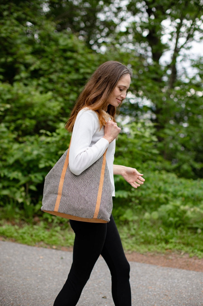 Himal Urban Tote Bag - Zig Zag