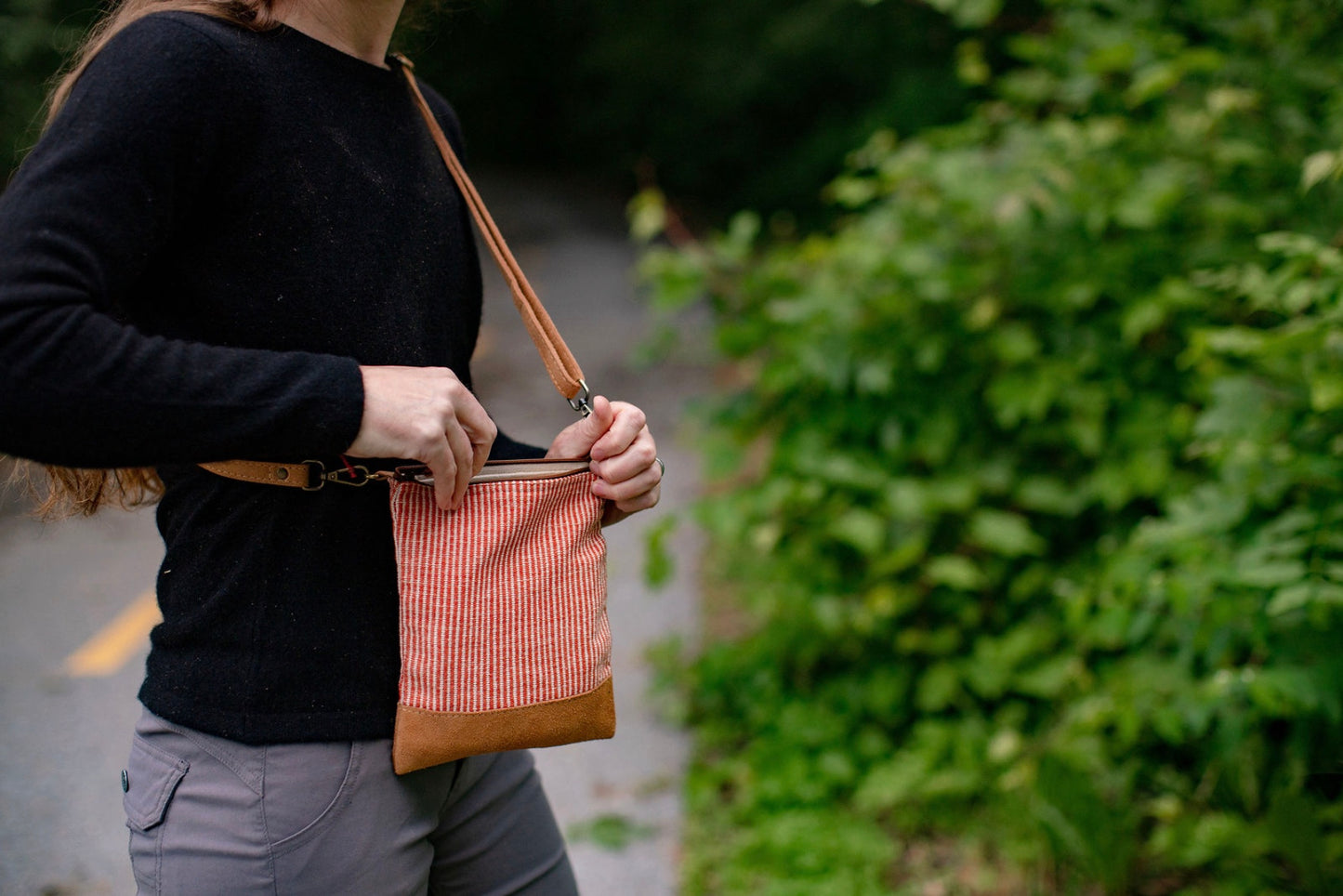 Himal Driftwood Crossbody Bag - Salmon