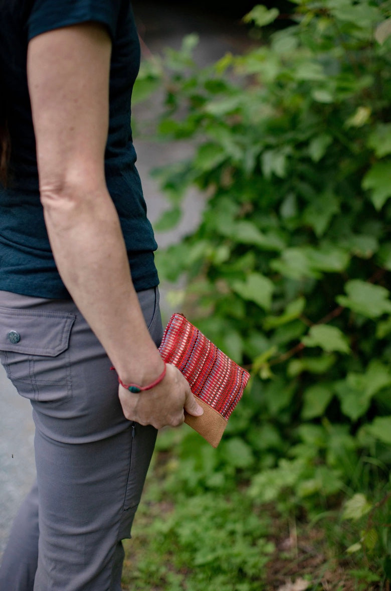 Himal Driftwood Clutch - Raspberry